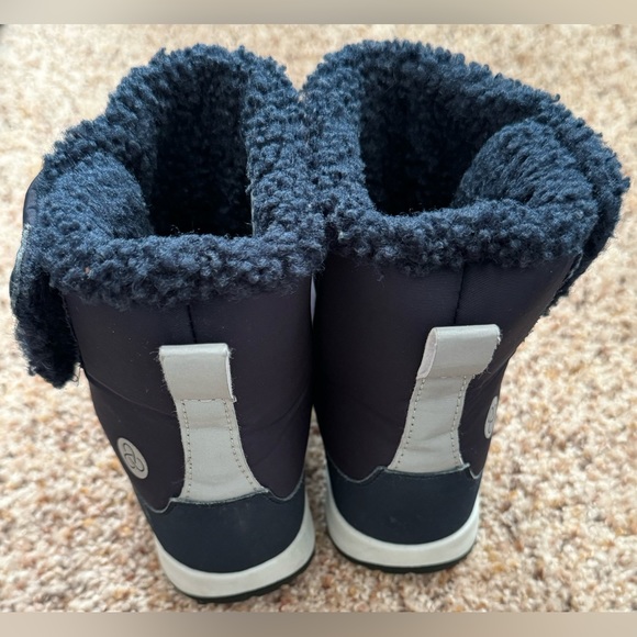 EUC / VGUC Size 10M Navy Zella Boy’s' Quilted Fleece Lined Snow Boot - Picture 9 of 9